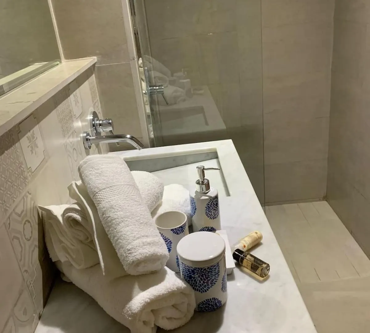 Appartement Neuf Climatise, Centre Marrakech. 马拉喀什 0*,